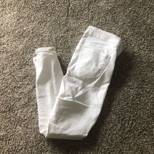 Old Navy White skinny jeans